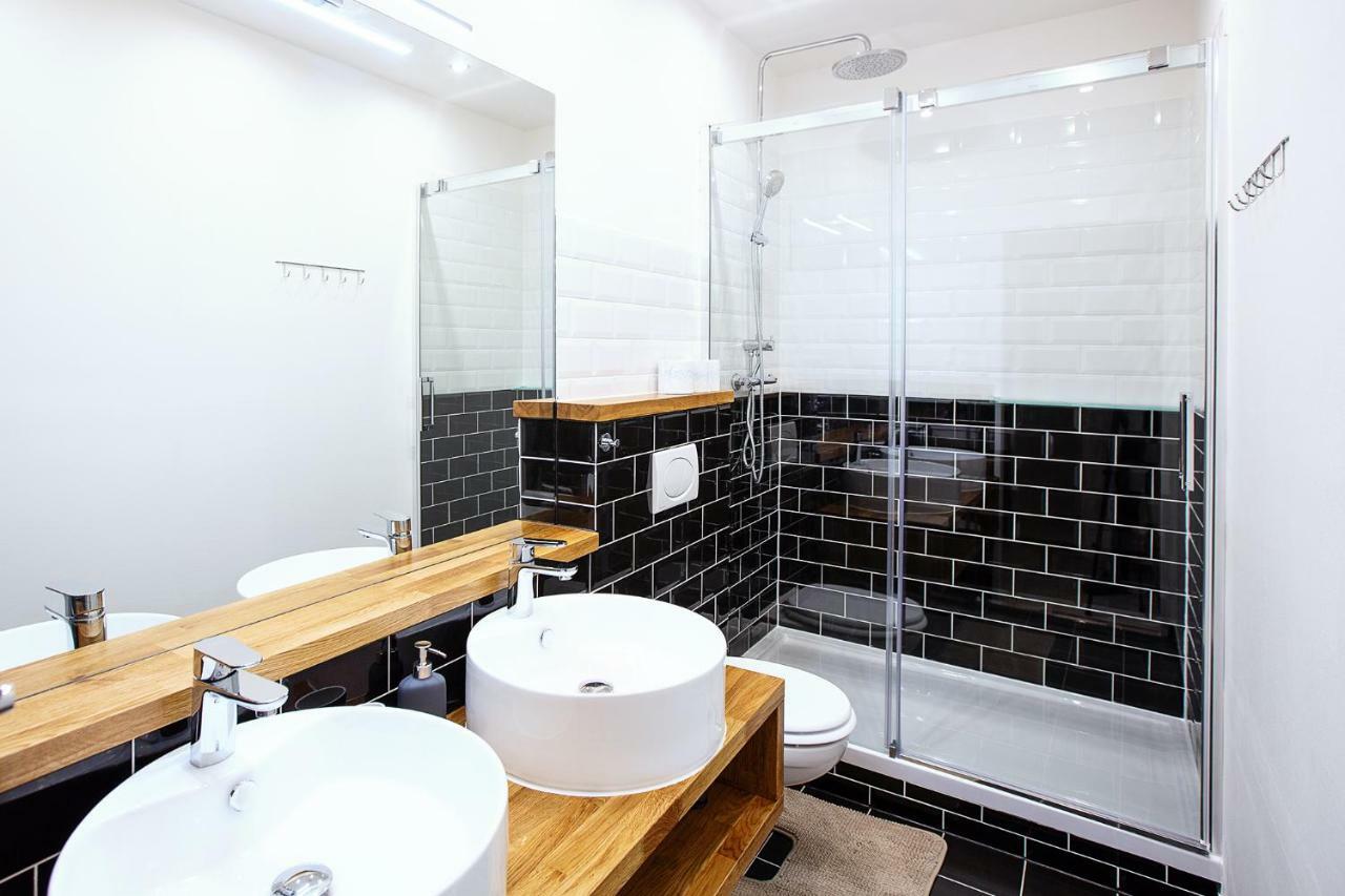 5Br 2Bath Family Apt 5Mins To Wenceslas Square 布拉格 外观 照片