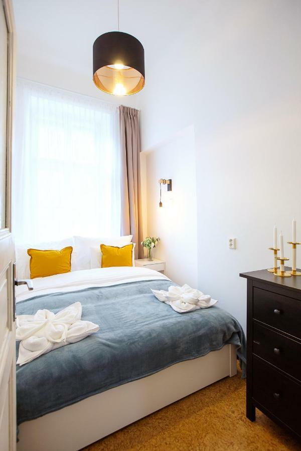5Br 2Bath Family Apt 5Mins To Wenceslas Square 布拉格 外观 照片